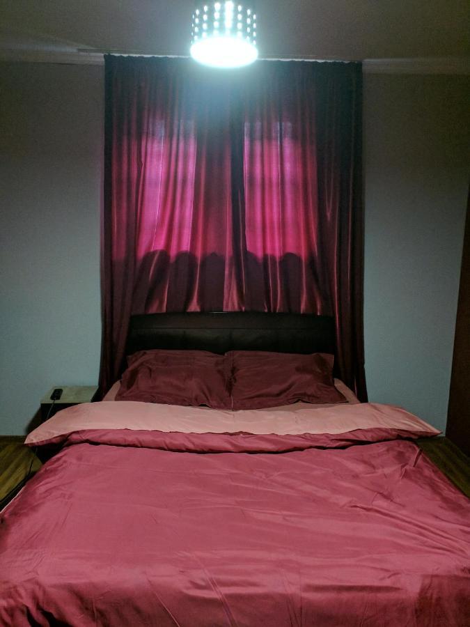 Your Hostel Tbilisi Buitenkant foto