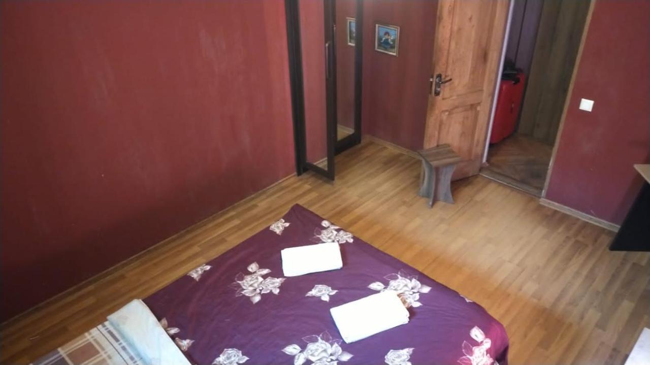 Your Hostel Tbilisi Buitenkant foto